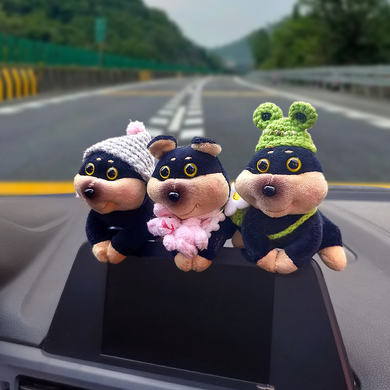 Adornos de coche Pantalla de control central de coche Pantalla de fiesta Decoración de pantalla de abeja Muñeca de perro Muñeca de coche Lindo