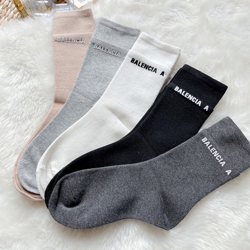 Paris BB fake two pairs of fashion brand socks double socks ins fashionable three-dimensional rubber letters men and women same style sports and leisure