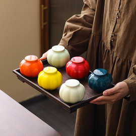 陶瓷新款迷你小号茶叶罐便携储藏香膏香粉药丸防潮密封罐创意灯笼