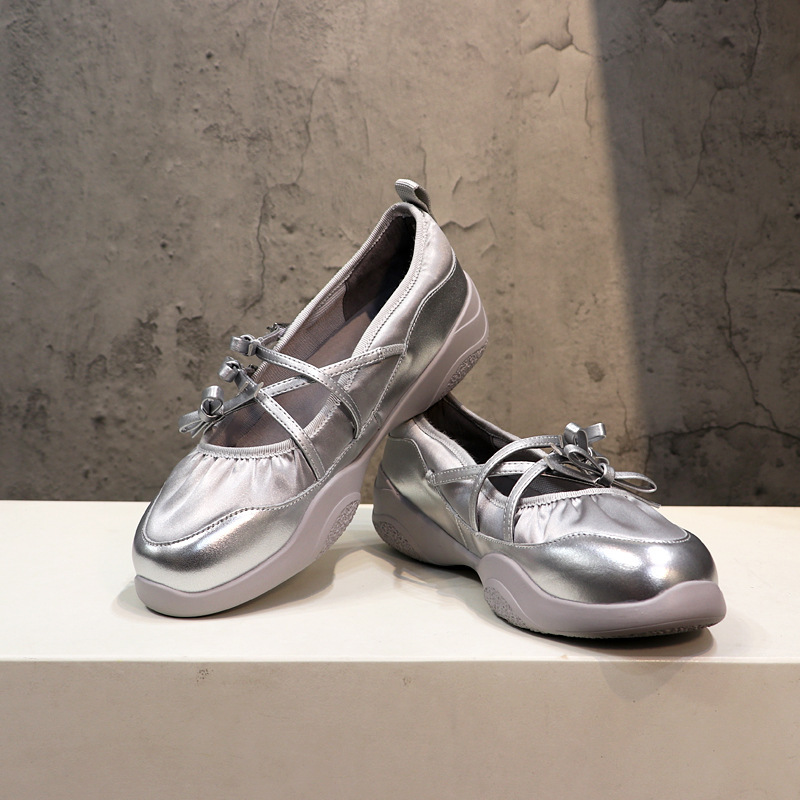 Dam mary jane ballerinas med rosett och dold klack_voghion.com
