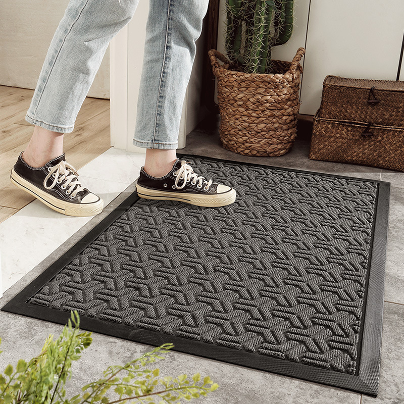 現代のシンプルな商用ゴムの入戸マットは滑り止めの耐摩耗性マットを管理しやすい|undefined