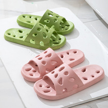 拖鞋浴室防滑踩屎感pvc材质防臭家居鞋漏水速干镂空拖鞋男女情侣