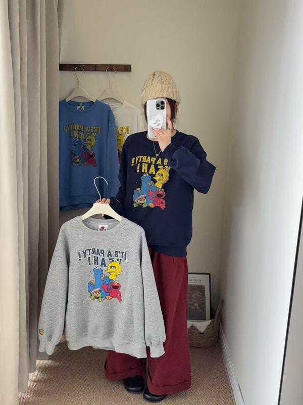 韩系慵懒风芝麻街袖口曲奇刺绣卡通印花卫衣女秋季新款圆领上衣|undefined