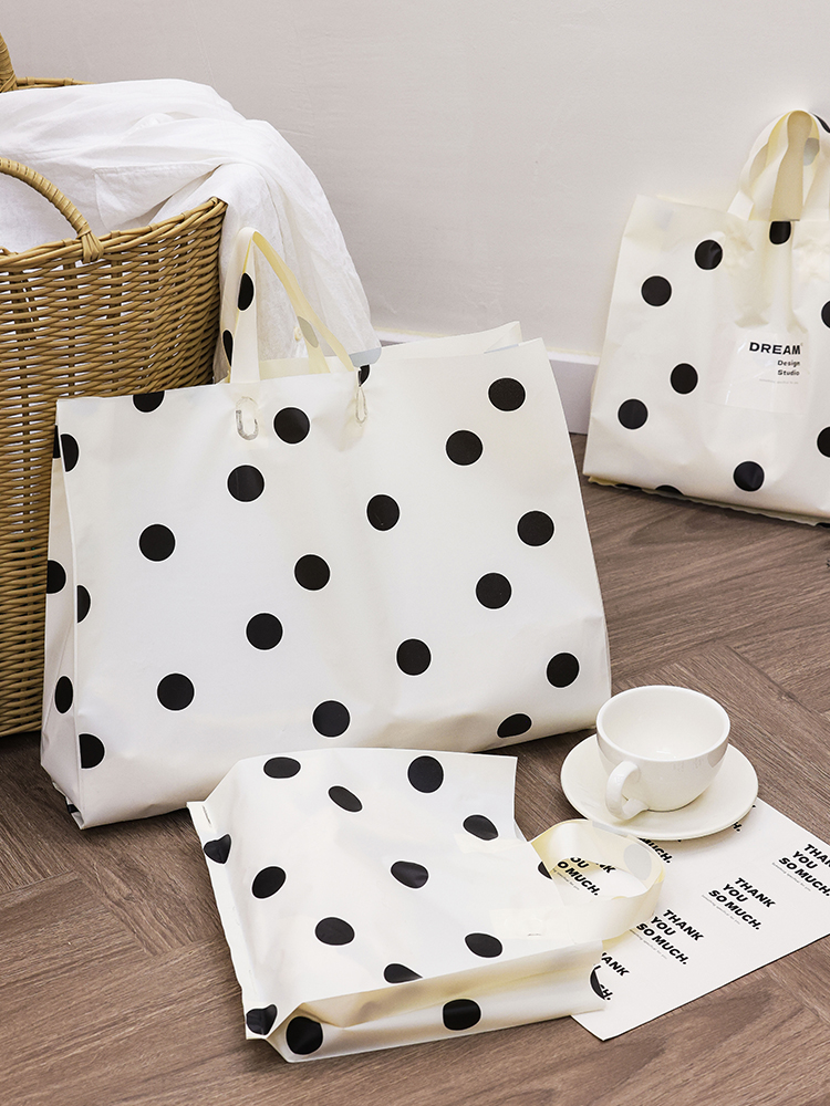 Punto de onda grueso mochila de plástico esmerilado hombro correa de ropa tienda de ropa bolsa de plástico logotipo personalizado regalos