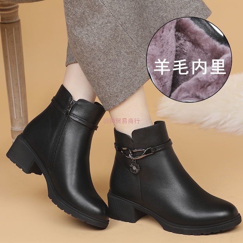 真皮单靴软底粗跟短靴子大码中年棉鞋冬季加绒女士皮鞋防滑妈妈鞋