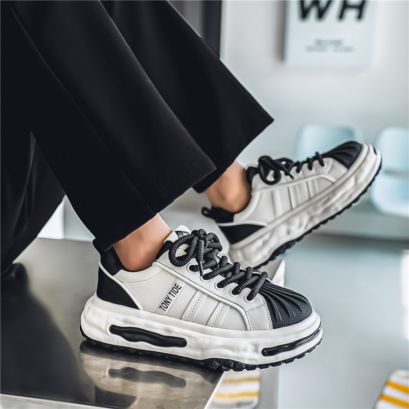 Zapatos de hombre primavera y verano 2025 comercio exterior nuevas zapatillas de deporte de nicho casual suela gruesa disuelta ins zapatos de moda hombres