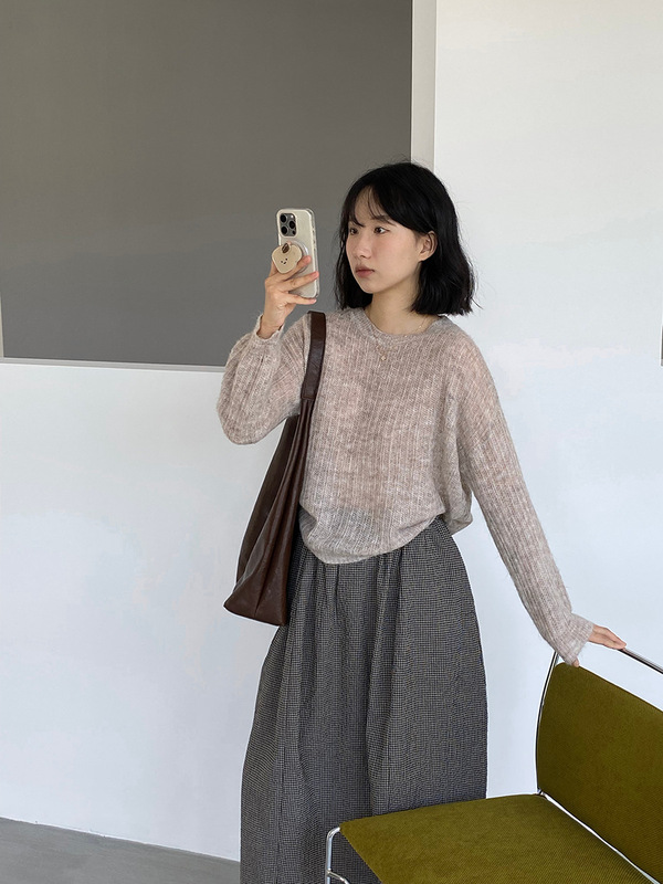 江左 慵懒宽松落肩袖羊毛马海毛针织2025秋季薄微透叠穿上衣 0616|undefined