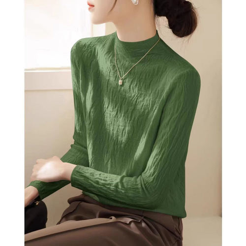 Women's Semi-High Collar Textured Knit Base Shirt with a Sense of Elegance for Autumn and Winter, Stylish and Comfortable for Inner Wear