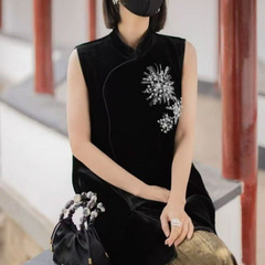 中老年女减龄国风坎肩高级感新中式斜襟黑色真丝丝绒马甲背心女大