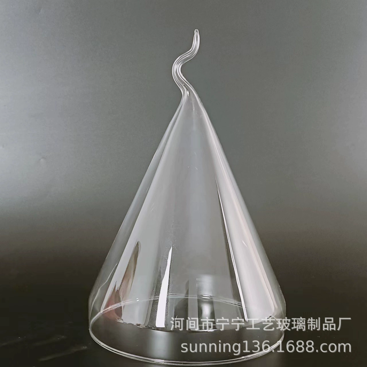 Glass smoke cover spot wholesale factory direct supply hotel supplies creative glass dry ice tableware dustproof and fresh cover