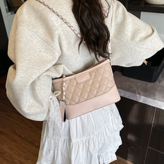 小香風菱格刺繍線レディースバッグ2025新作ins高級感チェーンショルダーバッグ斜めがけ放浪バッグ