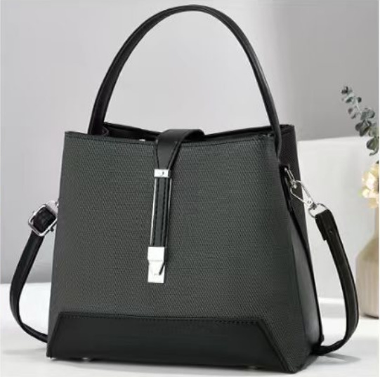 2025 nuevo bolso de mano estilo coreano textura bolso diagonal de un solo hombro fabricante de moda femenina bolso de comercio exterior femenino