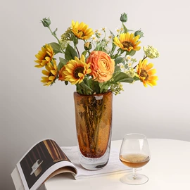 陶瓷工艺品;树脂工艺品;装饰花瓶