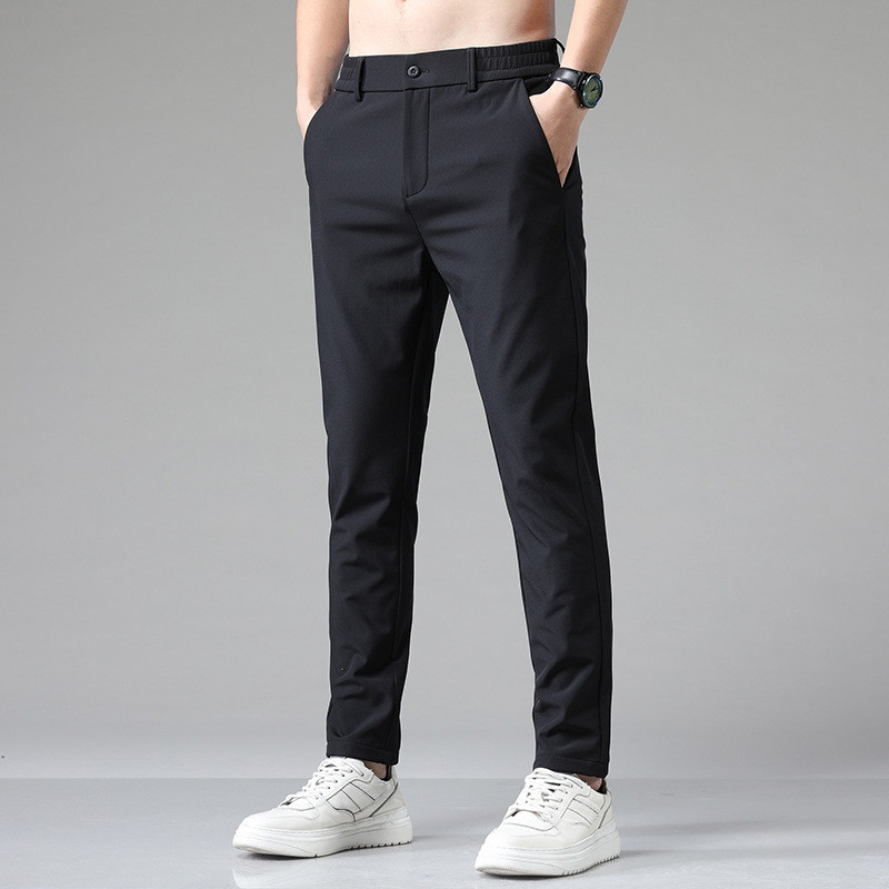 Silk suit, black trousers