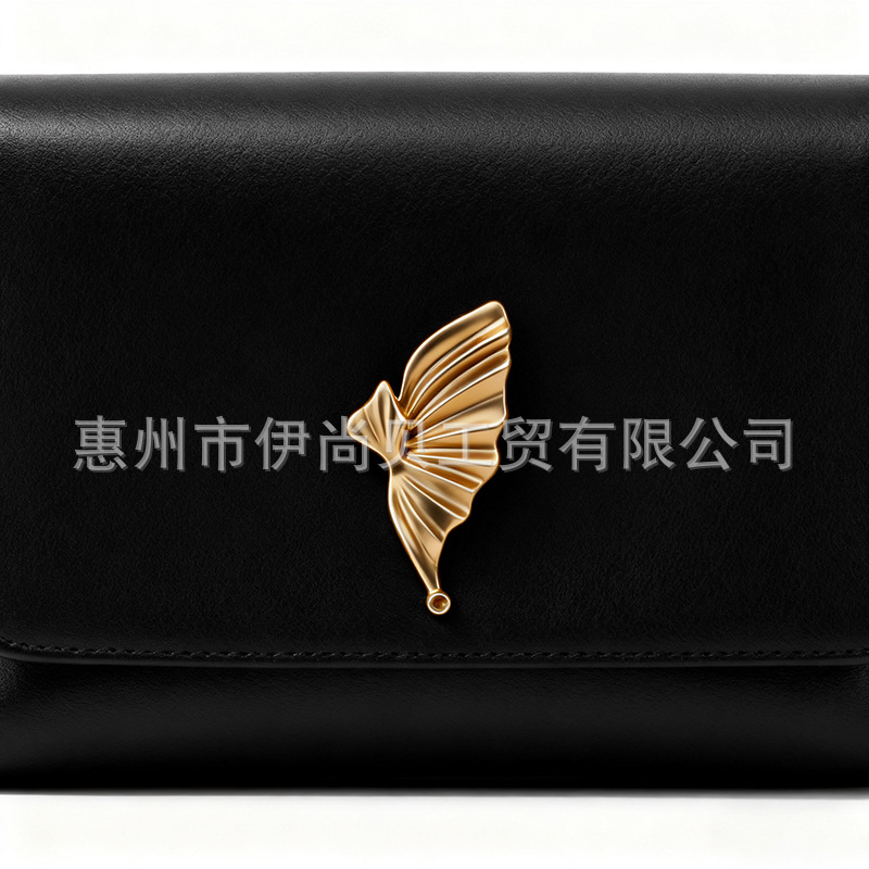 纽扣安装展示 (4) 拷贝.jpg