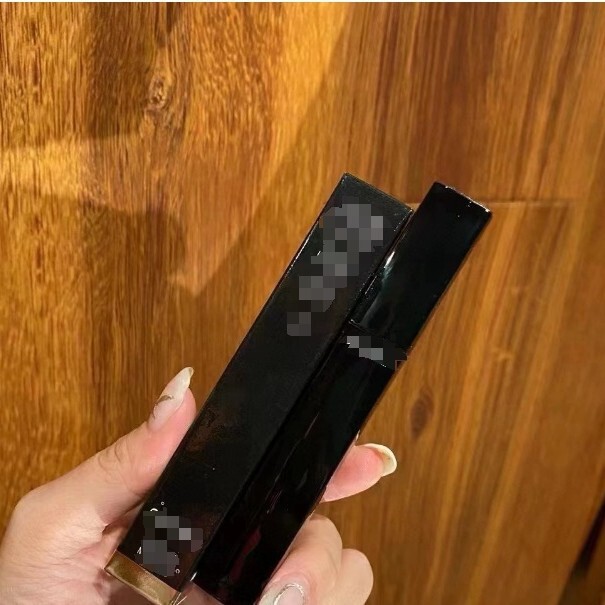 Xiaoxiang's New Mascara 6g Stereo Long and Thick Eyelashes Naturally Curl Without Smudging and Waterproof Wholesale Xiaoxiang's New Mascara 6g Stereo Long and Thick Eyelashes Naturally Curl Without Smudging and Waterproof Wholesale