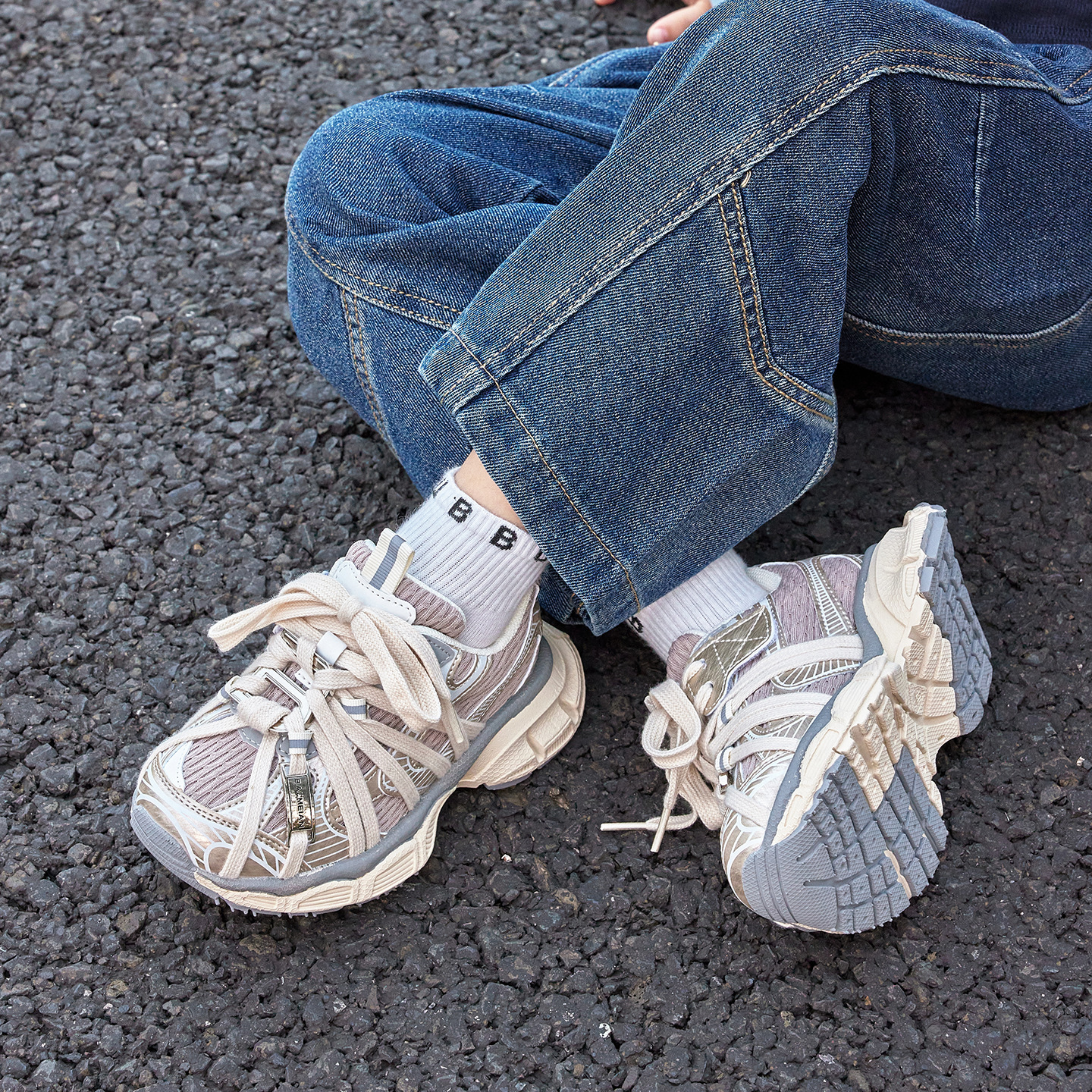 Children's Dad 2025 Autumn New Boys' Casual Sports Lace-up Mesh Soft Sole Girls' Running Shoes_voghion.com