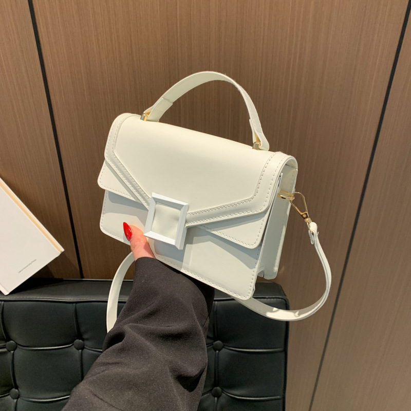 This year's popular small for women 2024 new solid color commuting shoulder crossbody bag fashion street trend handbag_voghion.com