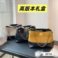 2025新款小香风菱格链条25A复古流浪拼色牛皮菜蓝子单肩托特包包
