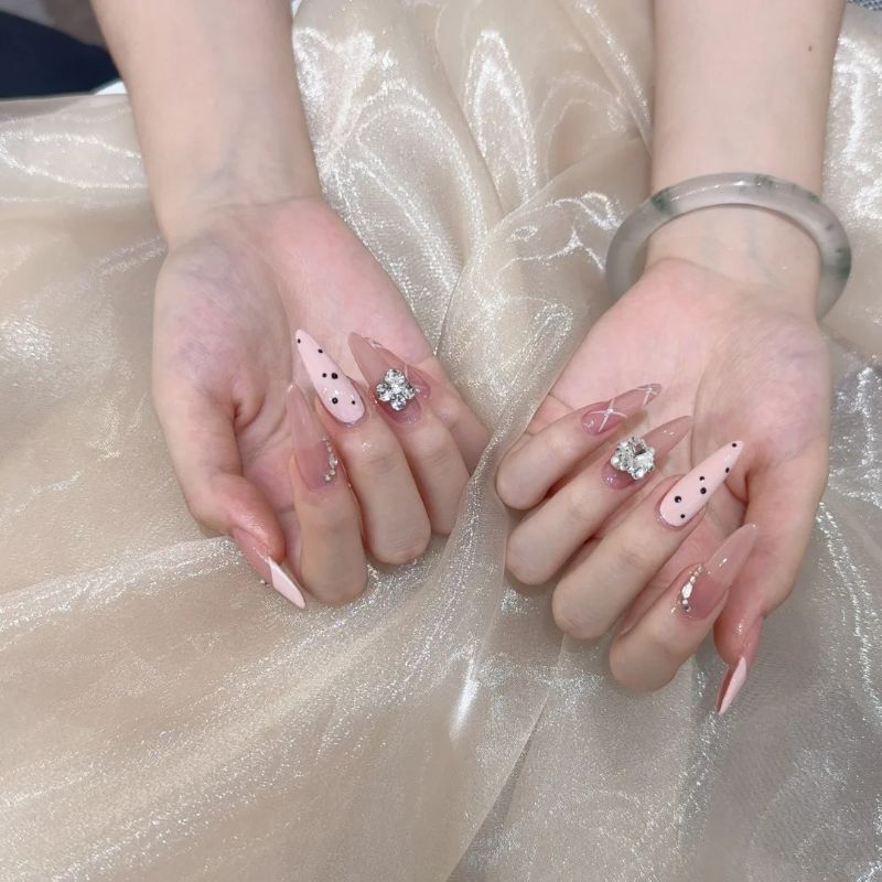 Pink Polka Dot Whitening French Style Wearable Nails with Diamonds and Sparkling Ins Style Wearable Nails Removable Nail Stickers Pink Polka Dot Whitening French Style Wearable Nails with Diamonds and Sparkling Ins Style Wearable Nails Removable Nail Stickers