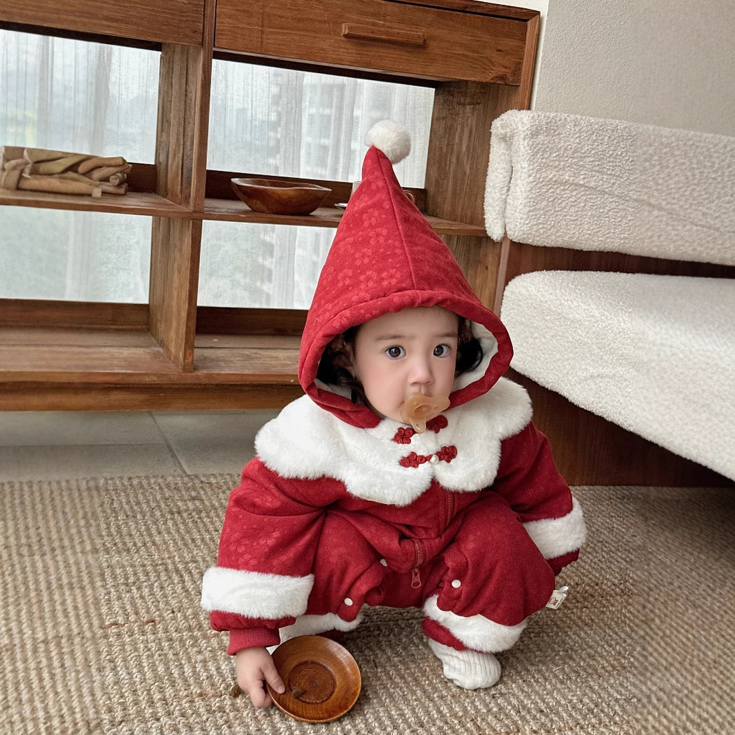 Ropa de invierno para bebés, estilo chino, acolchado festivo, estilo occidental, una pieza, ropa gruesa y cálida para bebés femeninos, ropa de año nuevo