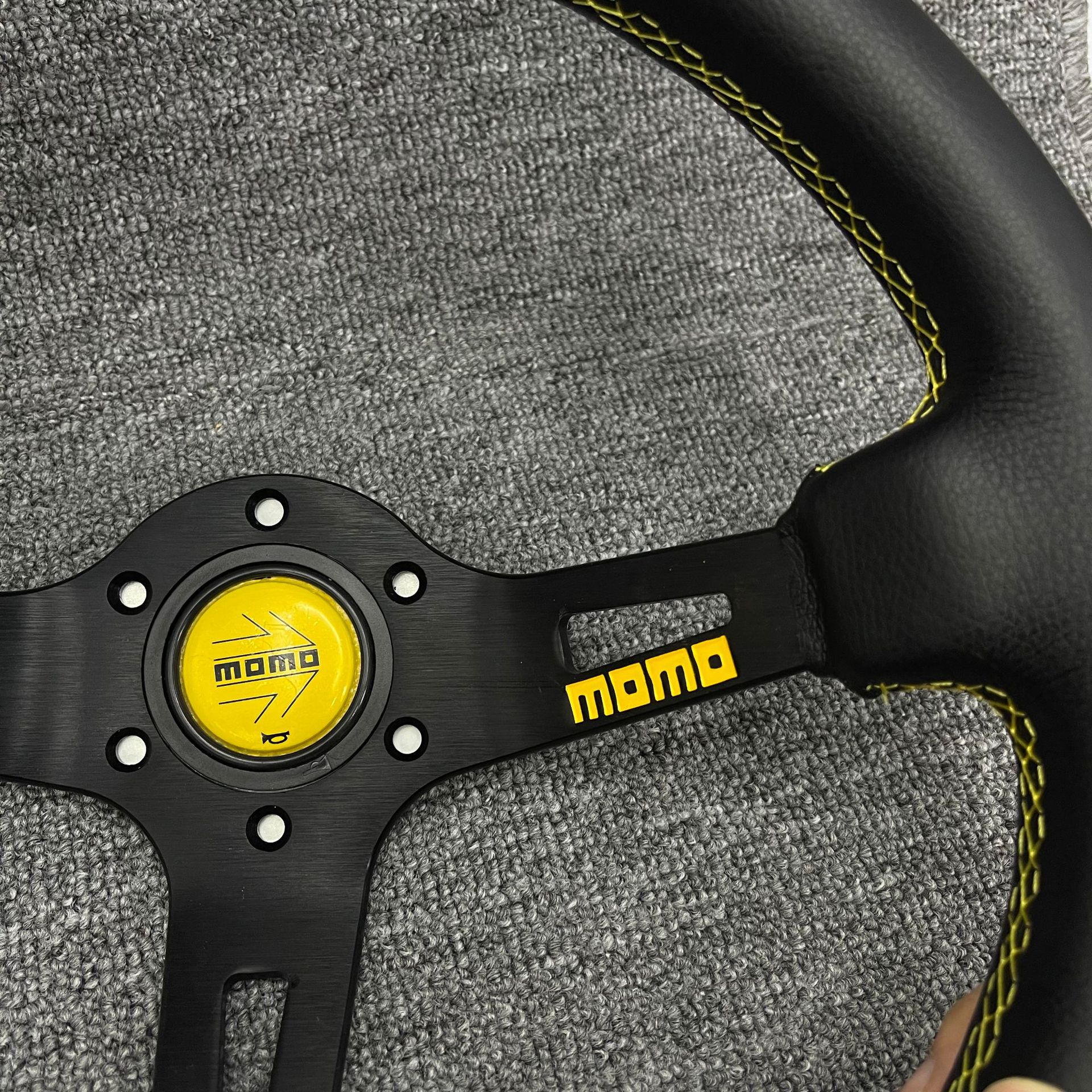 Cross-border direct sales of car modification MOMO steering wheel 14 inch 340mm personalized racing drift deep concave steering wheel