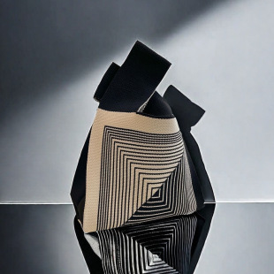 ���к��s������С�YƷ��������ߏ���ᘿ���Ů�����հ��ֶY����y