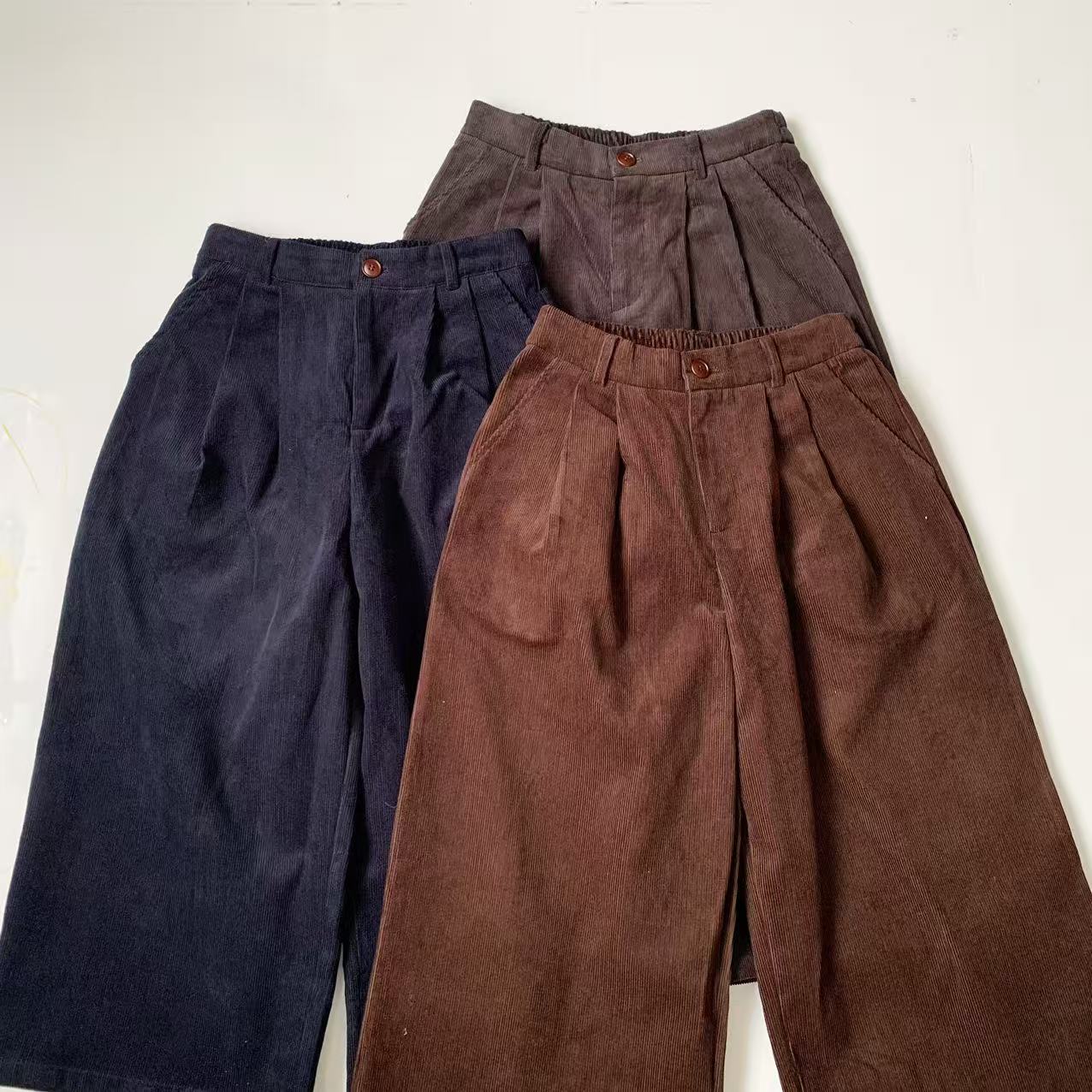 货号25A1557秋季新款日系字母简约小标休闲条绒休闲阔腿裤