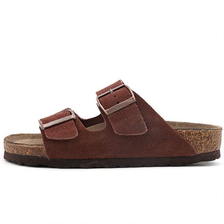 Plus-size flat sandals for women, vintage-style leather-strap buckle sandals—European and American designs