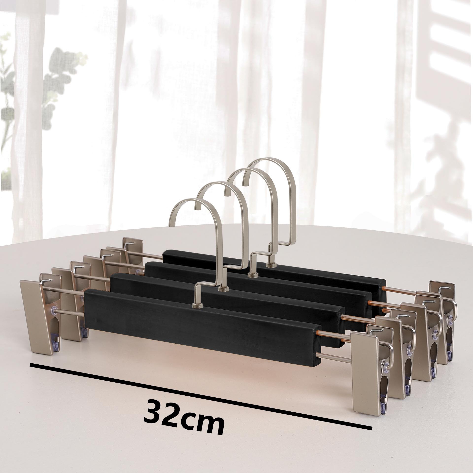 P66 percha de madera blanca tienda de ropa de madera hotel exportación percha de ropa percha de pantalones percha de ropa percha