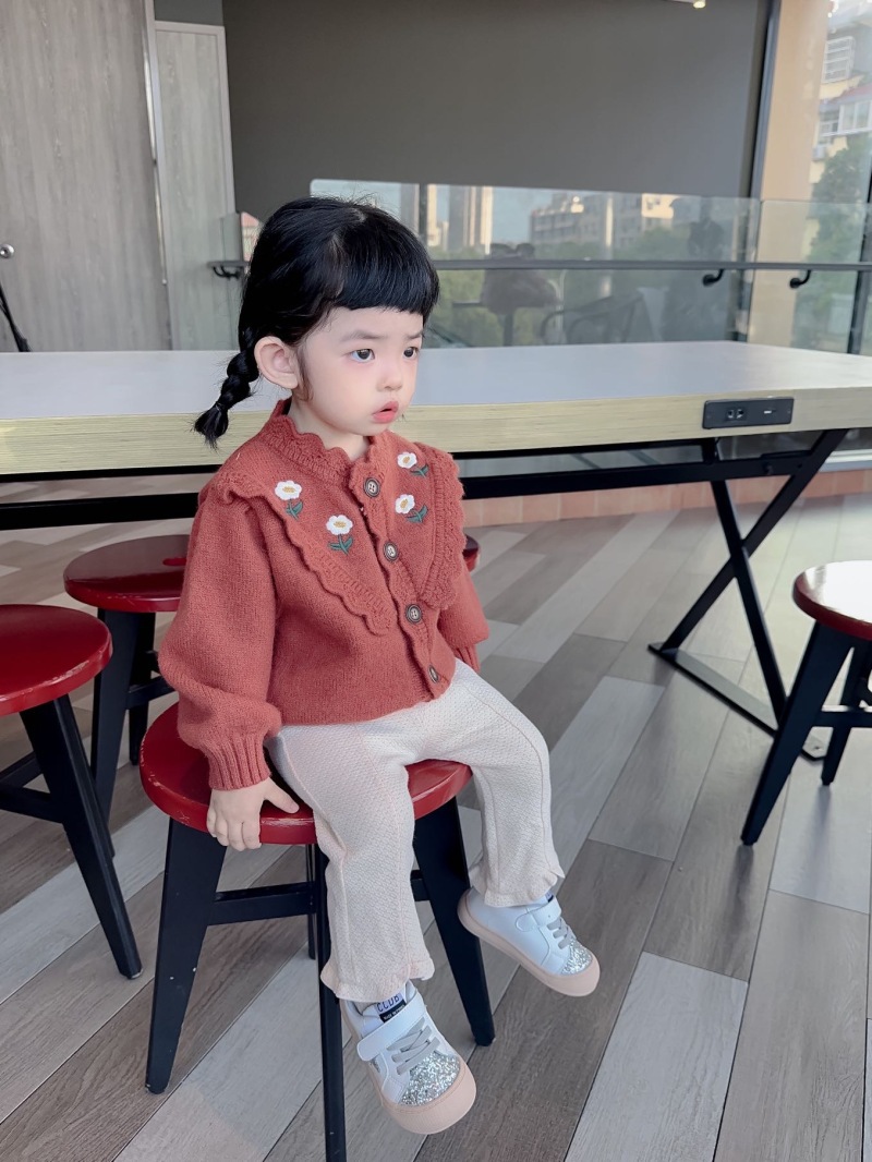Girls Cardigan Sweater Embroidered Floral Knitted Autumn Winter_voghion.com