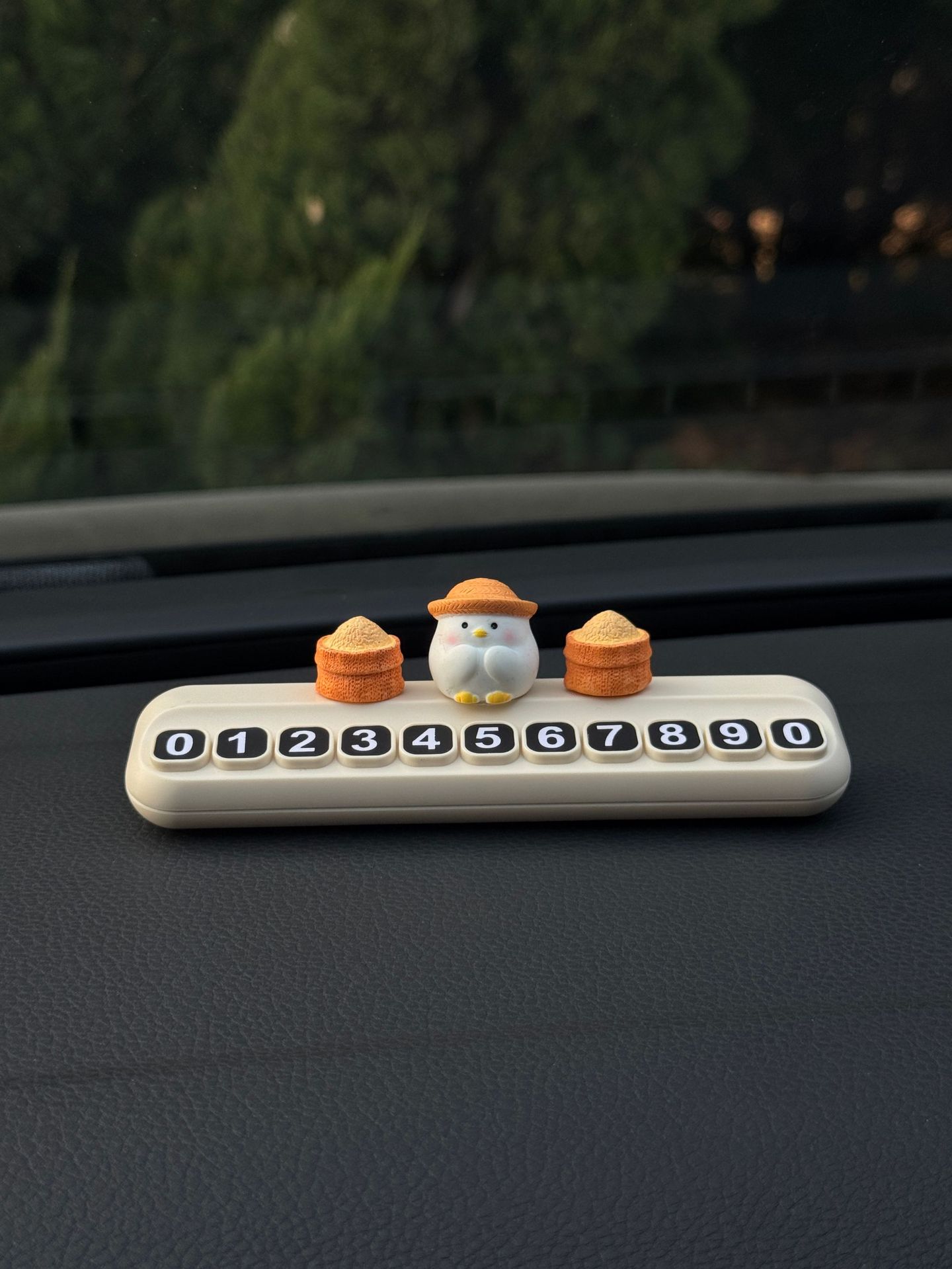Cartoon Car Parking Sign, Temporary Parking Number Plate for Moving Car, High-End Car Phone Moving License Plate