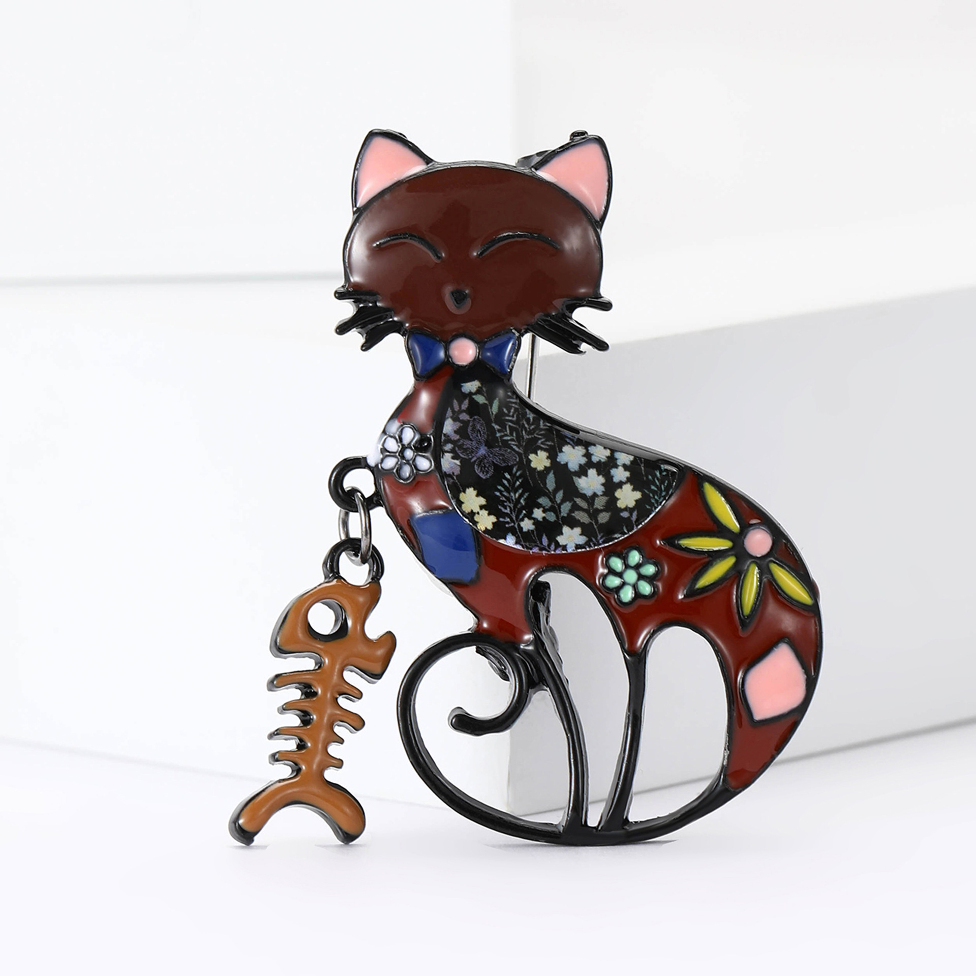 New Cartoon Alloy Enamel Fishbone Cat Brooch Creative All-match Men's and Women's Suit Sweater Corsage Jewelry Pin