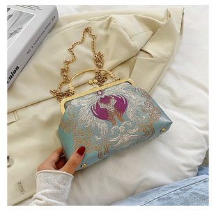 �Ї��L�̽����۰���Ů��ʽ�h���͹���������LС���ٴ���ˇ���L