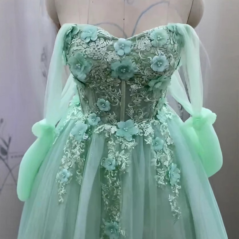 AliExpress nuevo vestido de noche de un hombro verde menta temperamento vestido de princesa banquete de cumpleaños anfitrión traje de escenario