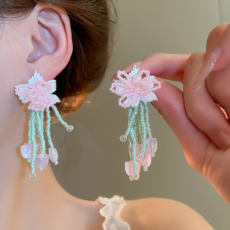 Pendientes de borla de flores de gasa de aguja de plata Pendientes de dopamina de bosque dulce Pendientes de todo fósforo de tendencia de nicho Mujeres al por mayor