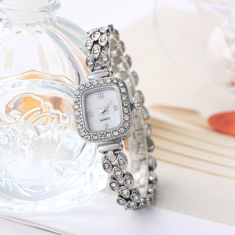 (Кросс-граничная торговля), квадратные часы, маленький циферблат, кварцевый браслет, городской стиль, корейский стиль