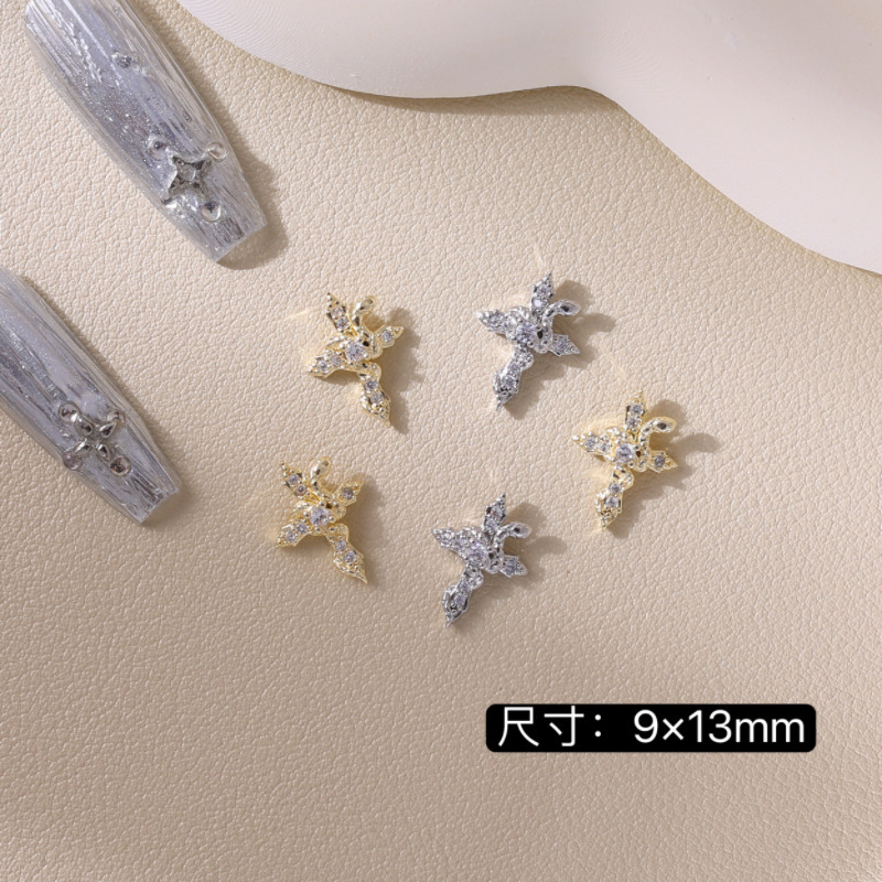 新款网红爆闪立体十字架美甲饰品克罗心指甲钻超闪合金美甲装饰品|undefined