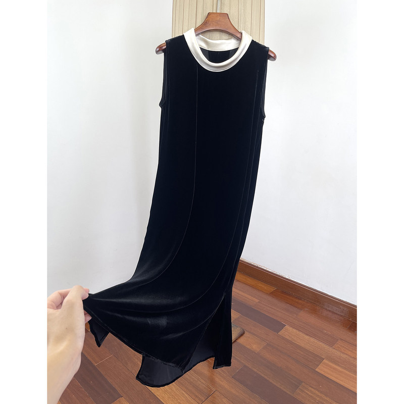 100% Silk Velvet Sleeveless Vest Dress for Women, Summer Thin Style with Drapey Side Slit, Loose Fit to Cover the Belly, Straight Dress 100% Silk Velvet Sleeveless Vest Dress for Women, Summer Thin Style with Drapey Side Slit, Loose Fit to Cover the Belly, Straight Dress