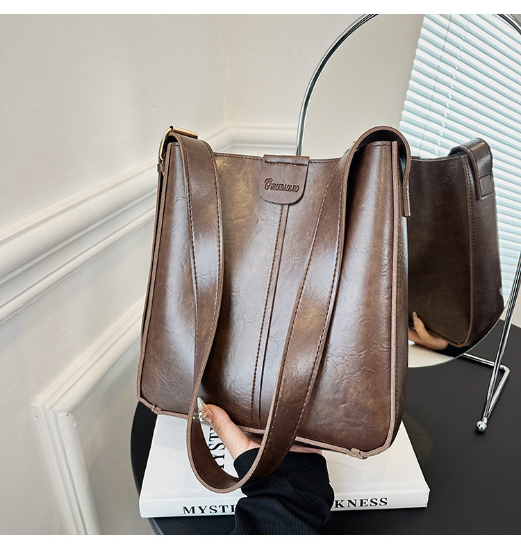 New fashionable and versatile women's single-shoulder bag and women's bag, a best-selling large-capacity bucket bun for European and American foreign trade undefined