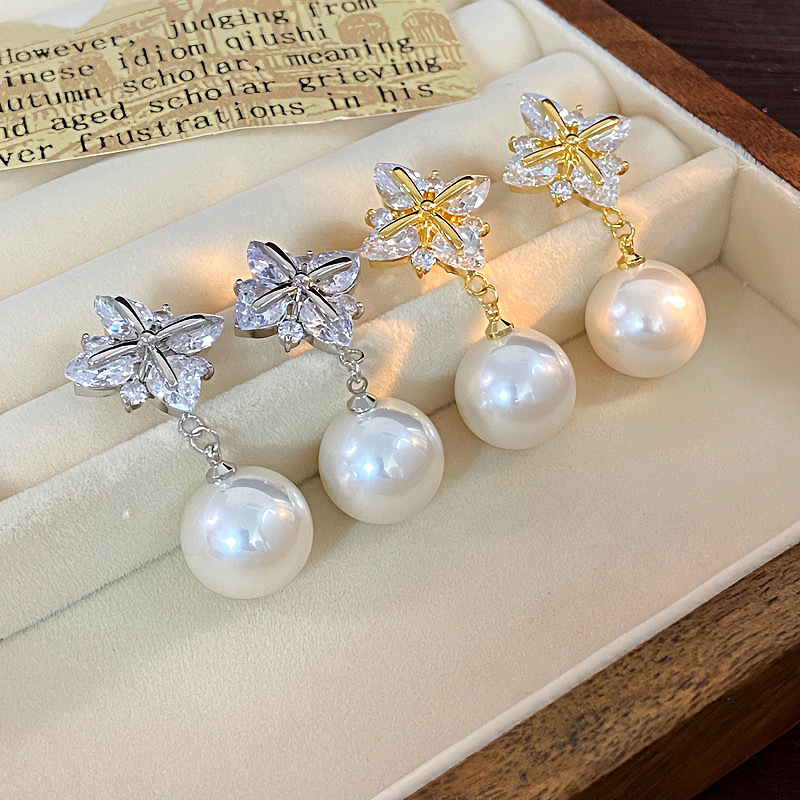 Retro cute fashionable elegant earrings pearl with zircon