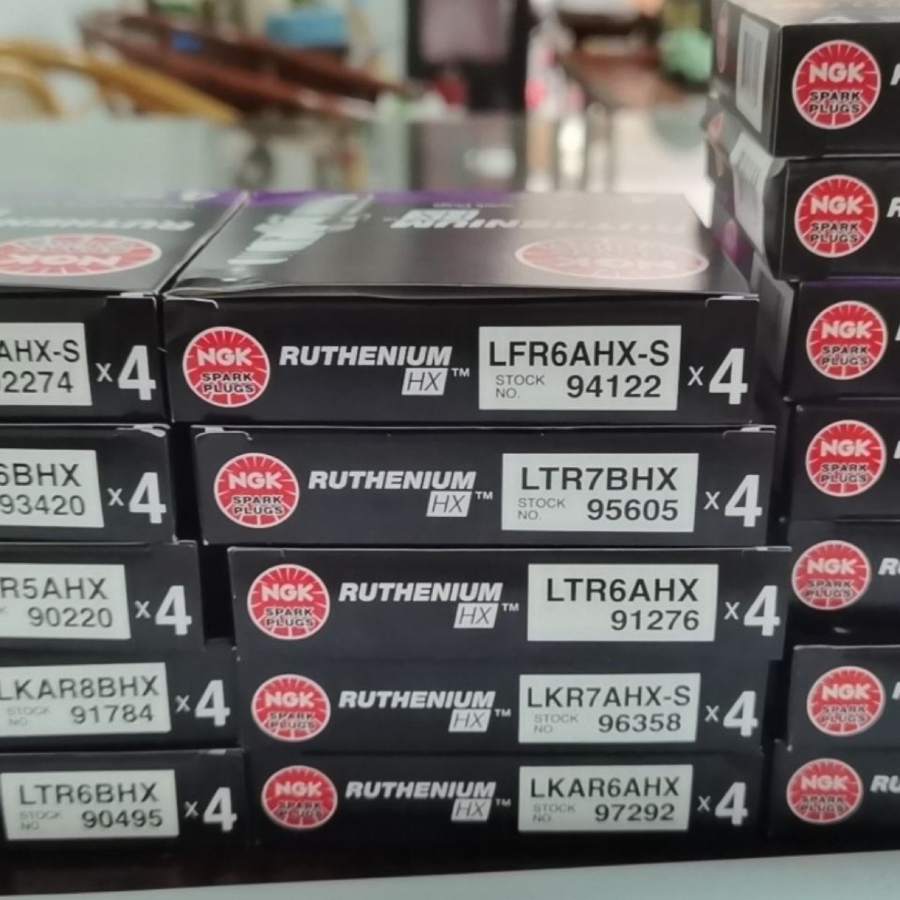 NGK HX Ruthenium Platinum Spark Plug 90495LTR6BHX for Ford Focus