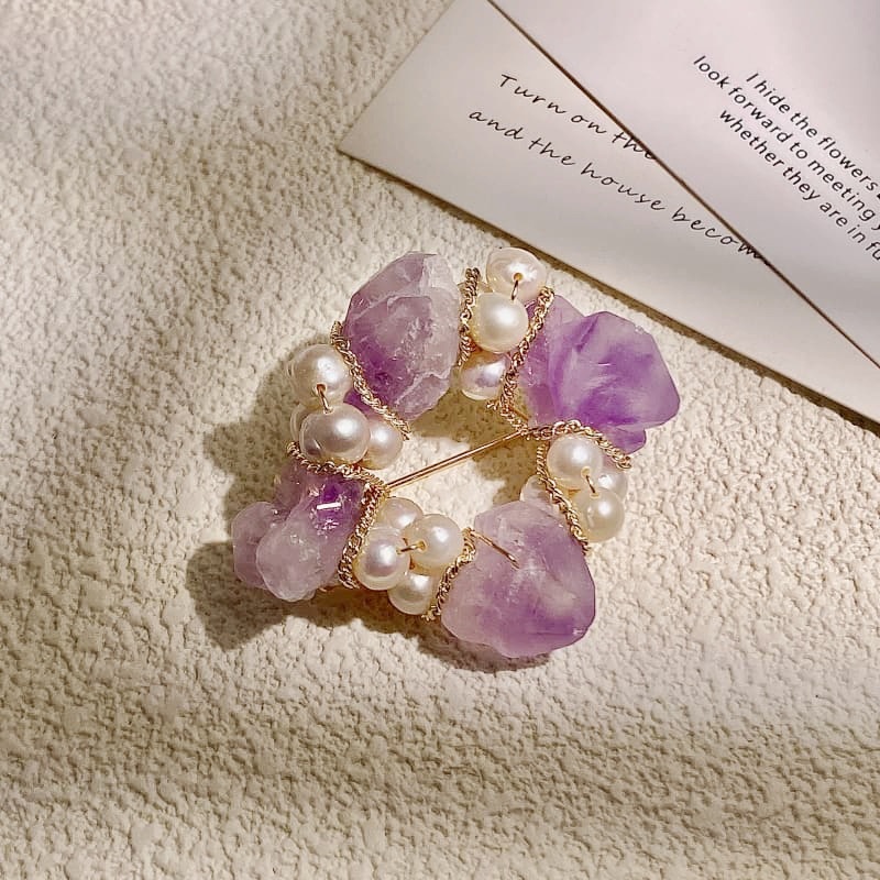 Luxi Jewelry Exquisite Temperament Freshwater Pearl Handmade Light Luxury Amethyst Brooch Corsage