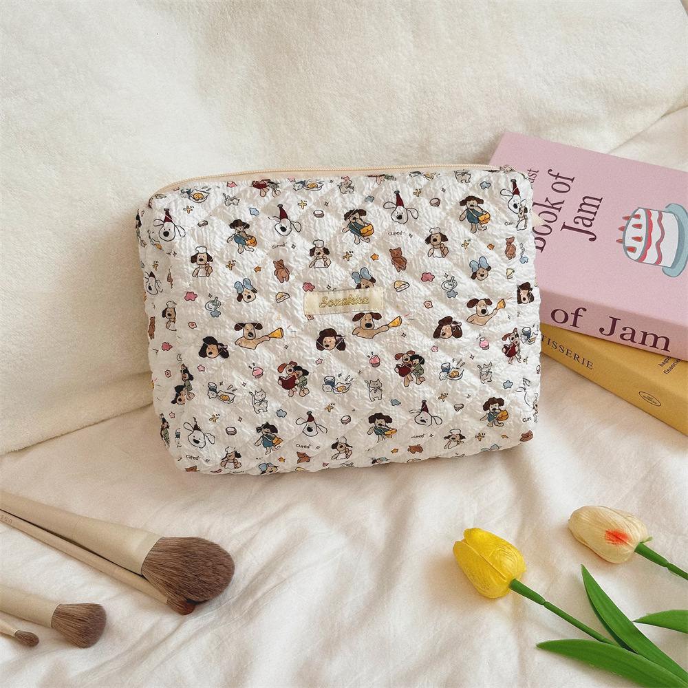 4681 embossed hand-held makeup bag, large-capacity portable storage bag, cute toiletry bag, travel storage bag undefined