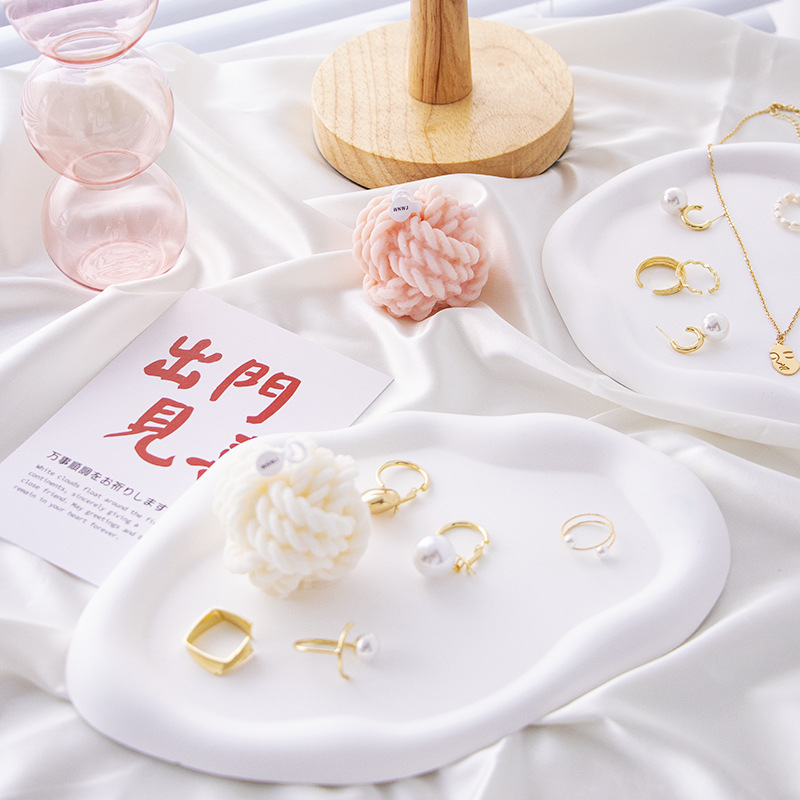 Irregular de forma especial placa foto accesorios en línea celebridad ins nube placa de yeso joyería cosméticos fotografía placa decorativa