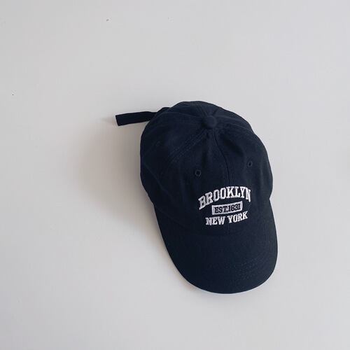Children's Hat Winter Girls Embroidered Personalized Letters Baseball Cap Baby Sun Visor Cap  New Wholesale