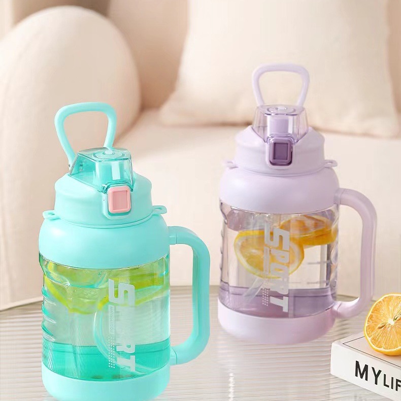 Meishangde 5822 hervidor de agua de plástico de gran capacidad portátil al aire libre mango portátil hervidor tapa elástica correa de paja taza de agua