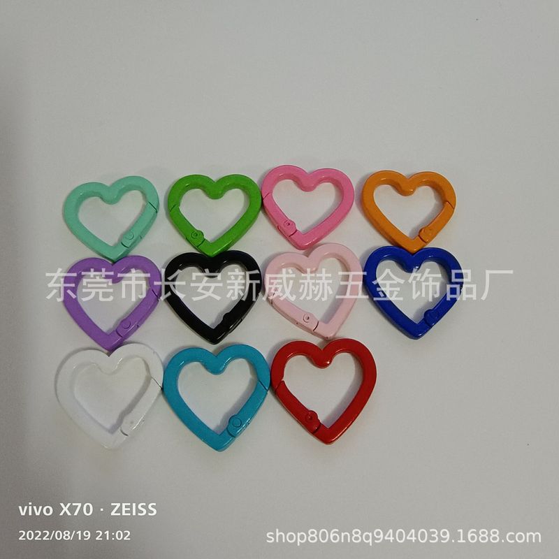 塗装カラー亜鉛合金スプリングは愛の開口スプリングリングの箱に金属のキーホルダーdiyアクセサリーの部品を掛けます。|undefined