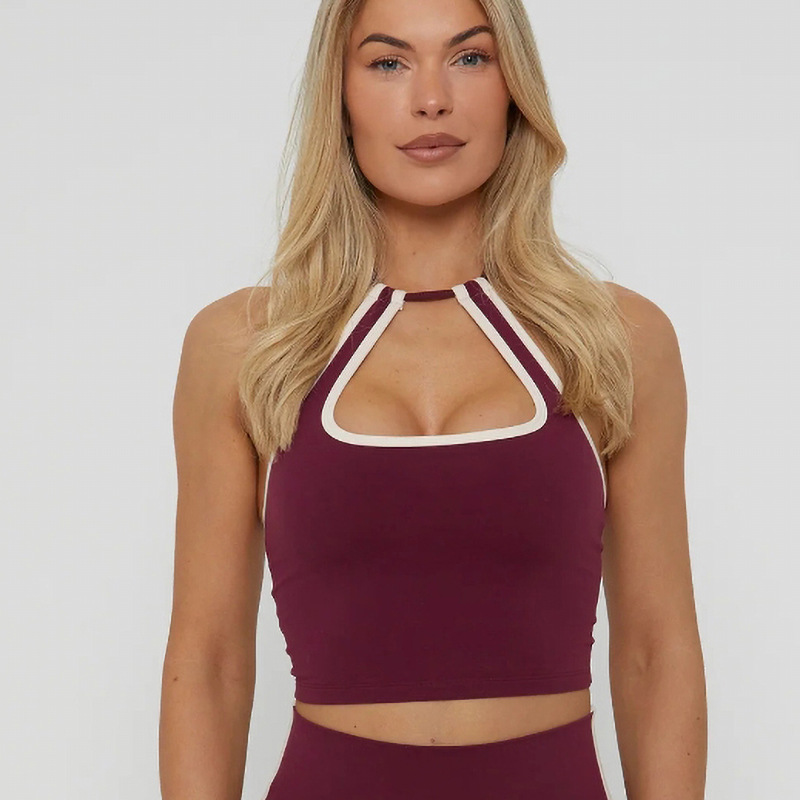 Color contrastante correa colgando el conjunto de ropa de pelusa para mujeres desnudas sensación de secado rápido con cojín de pecho deportivo alta cintura elevación de cadera dos piezas conjunto