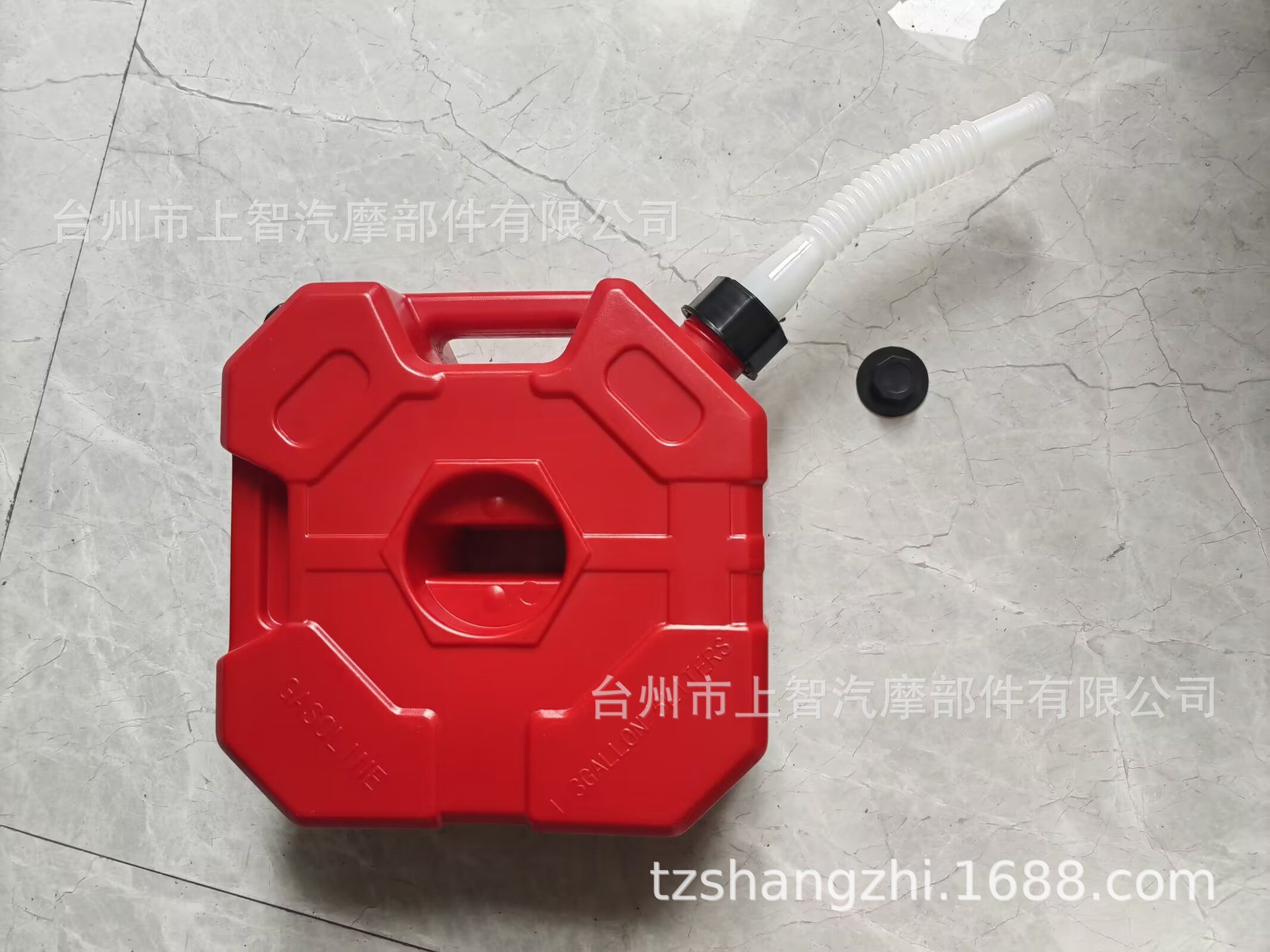5L Portable Thickeneded Oil Barrel Gasoline and Diesel Barrel Car Motorcycle Machinery Equipment Refueling Barrel Fuel Tank with Lock
